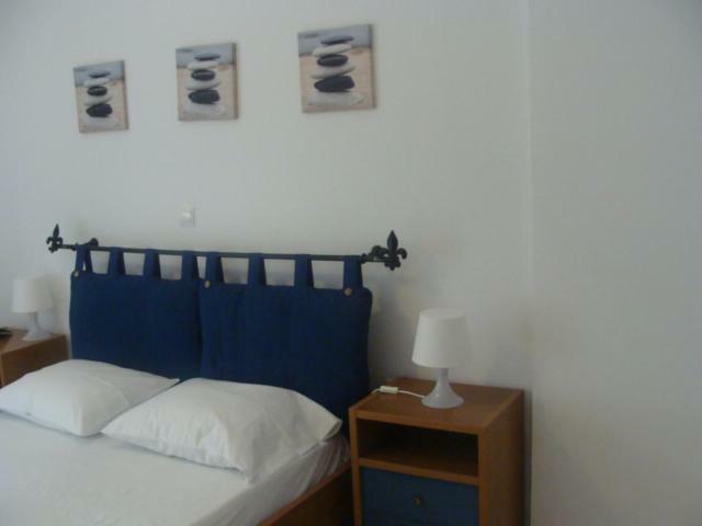 Iason Apartment Loutsa  Exterior photo